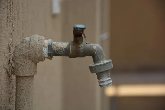 10 Astuces Pour Garantir Un Plombier Disponible Rapidement