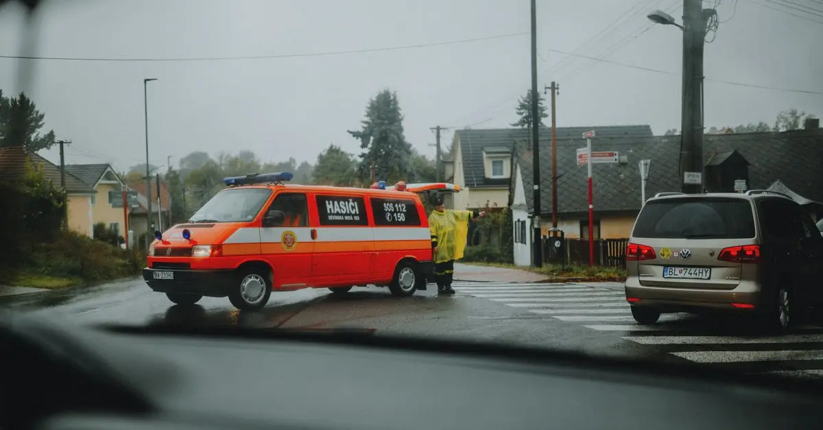 Comment choisir un plombier disponible lorsqu'une urgence survient